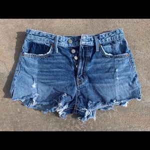 Sexy GRLFRND Jean shorts, size 26